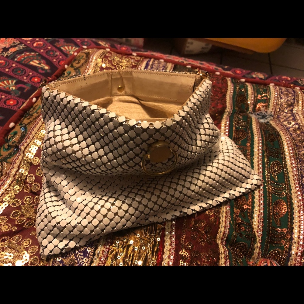 White Metal Mesh Vintage Clutch